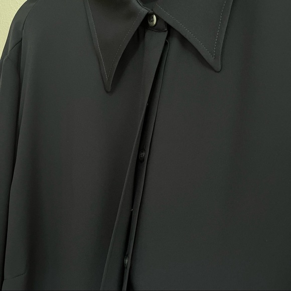 SOLD❗️ NWT Louis Vuitton Uniforms Navy Blue Blouse Black Button Up Shirt 18 54 - Picture 8 of 10